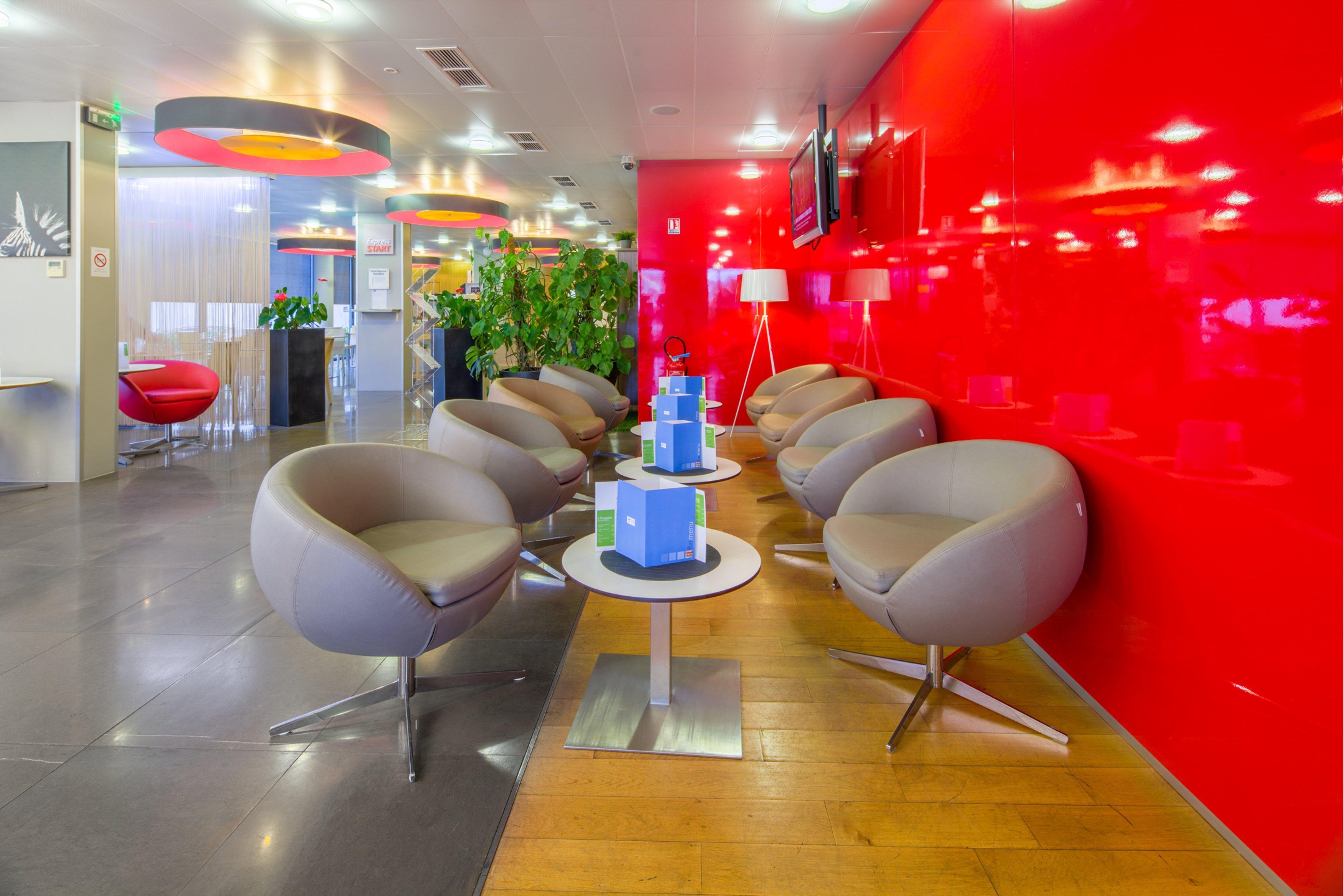 Holiday Inn Express Saint-Nazaire By Ihg מראה חיצוני תמונה