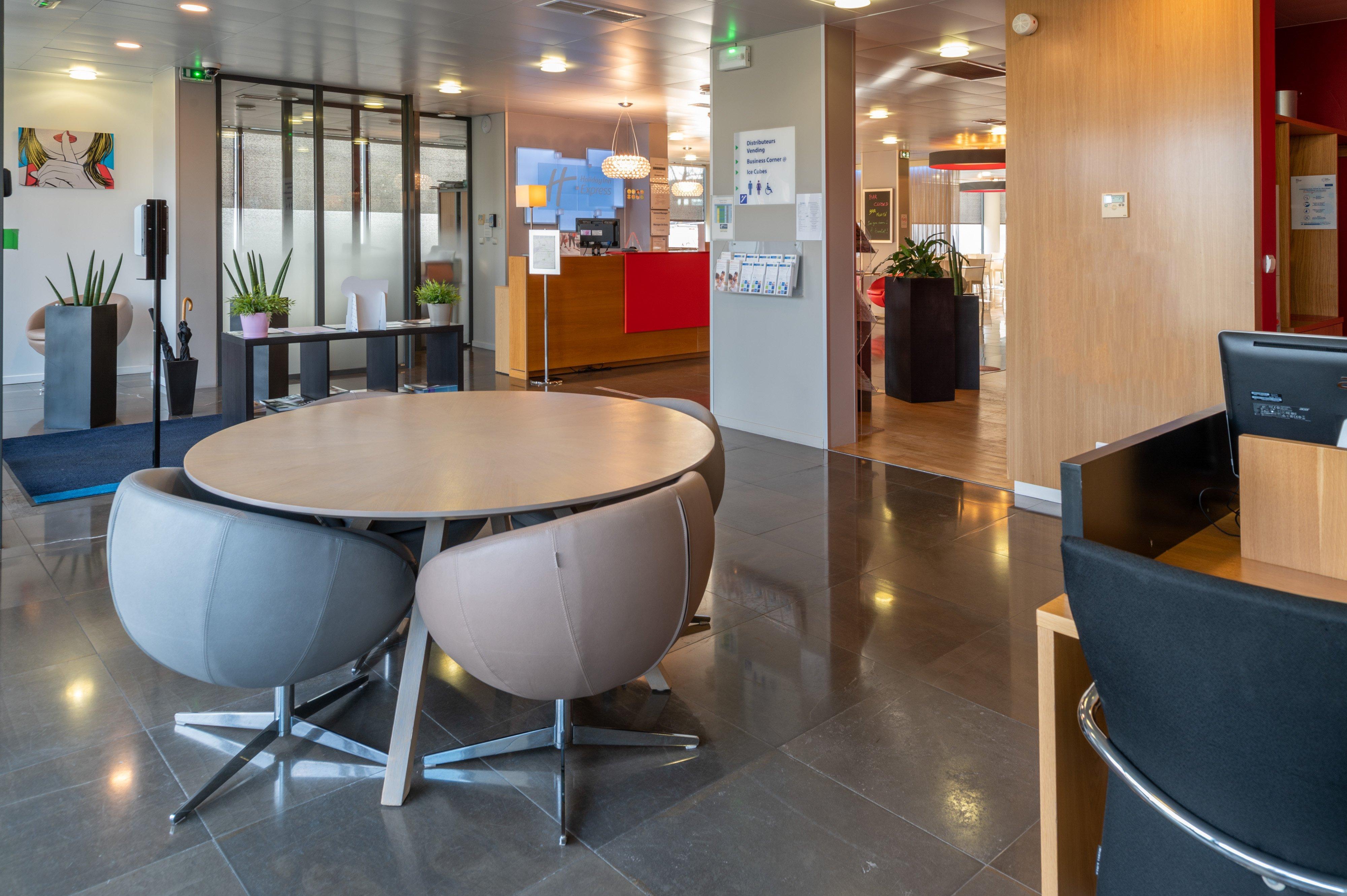 Holiday Inn Express Saint-Nazaire By Ihg מראה חיצוני תמונה