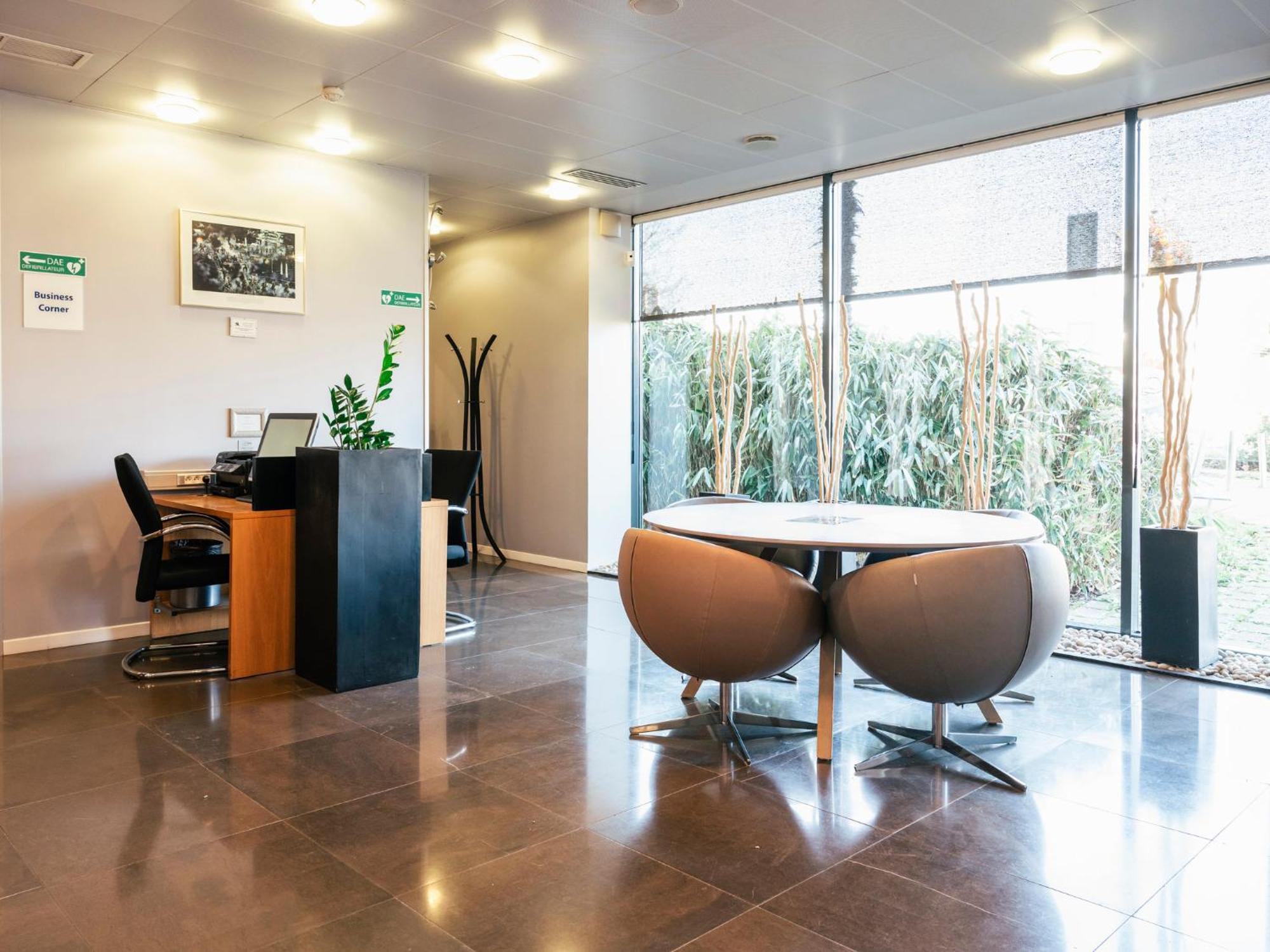 Holiday Inn Express Saint-Nazaire By Ihg מראה חיצוני תמונה